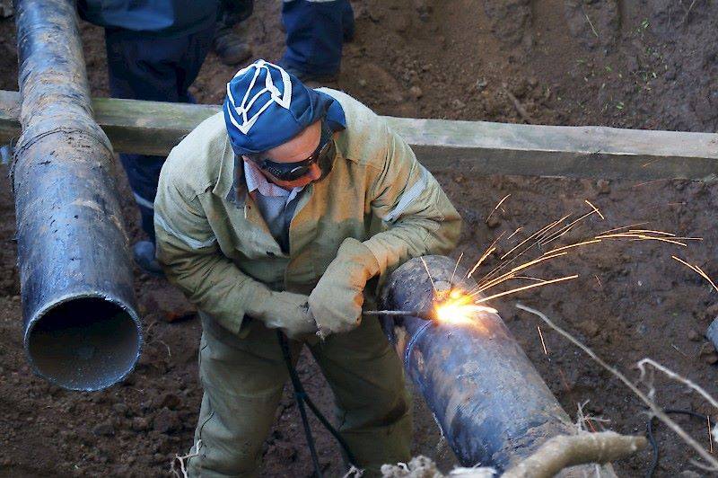 Как врезаться в газопровод: требования и порядок выполнения работ