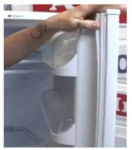 Щелкает холодильник - вот основные причины и способы устранения