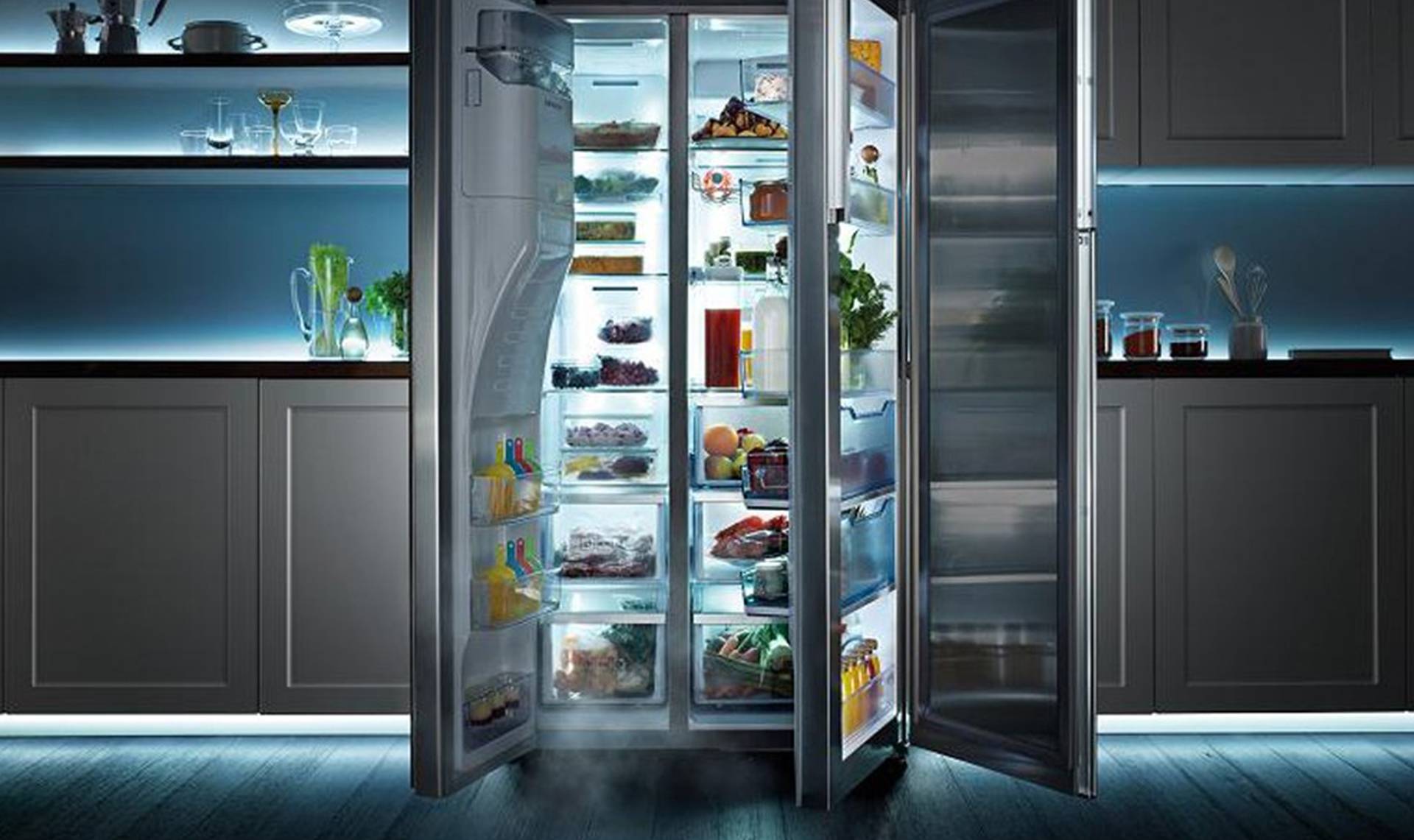 Фирмы производителей холодильников. Холодильник Liebherr SBSES 8283. Холодильник Northland Refrigerator 60 SS.. Liebherr SBSES 8773. Холодильник Kaiser Side-by-Side.