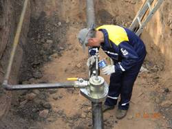 Выход газопровода из земли: требования и особенности обустройства узла выхода