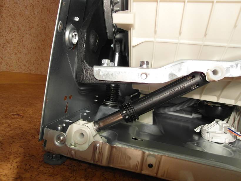 Ремонт амортизаторов стиральной машины: подробный инструктаж - точка j