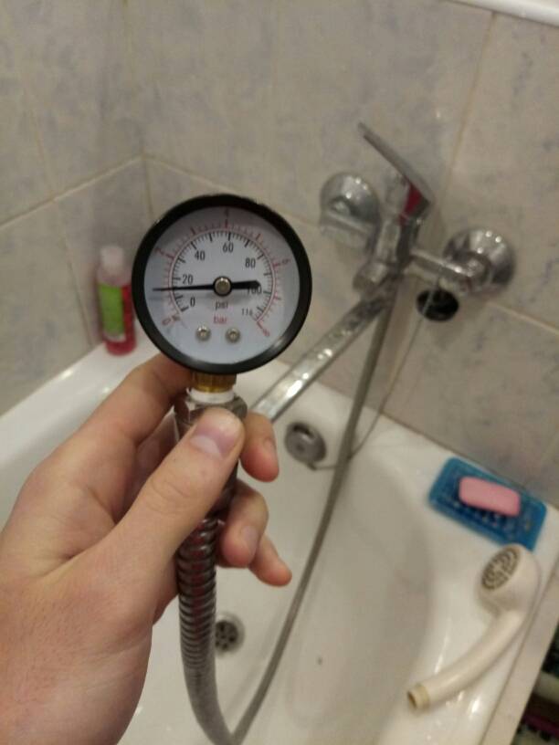 Как правильно измерить давление воды в кране