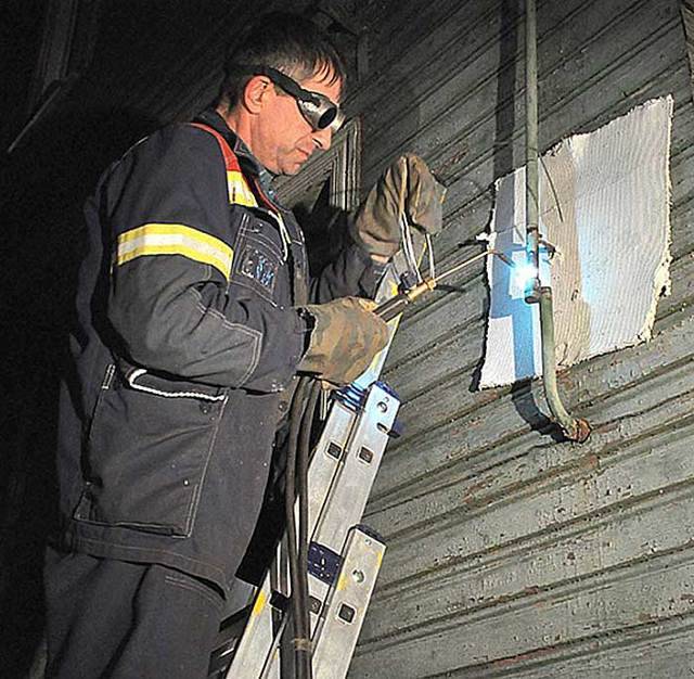 Как врезаться в газопровод: требования и порядок выполнения работ