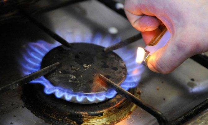 Плохо горит газовая конфорка: популярные неисправности и рекомендации по их устранению