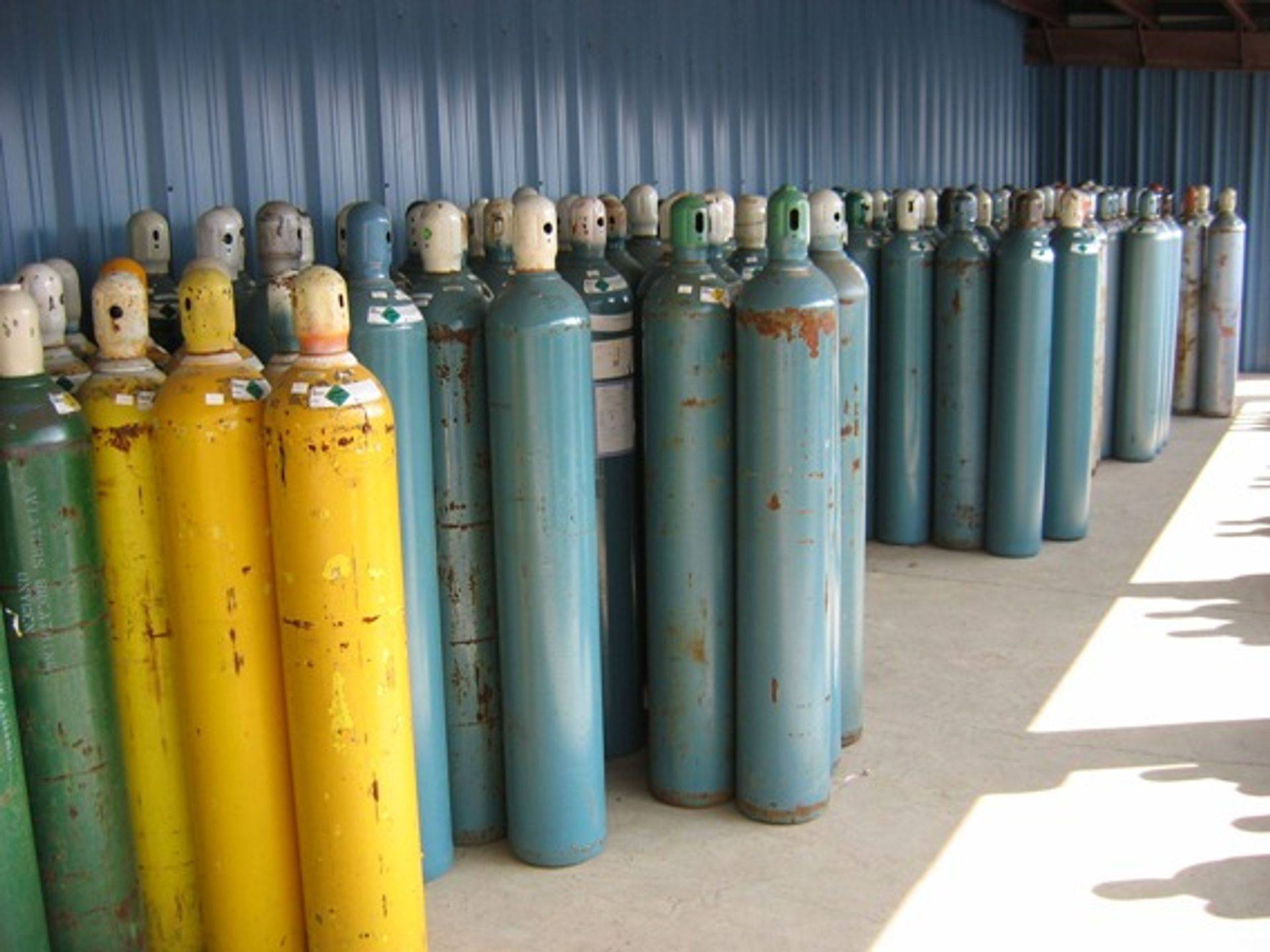 Характеристики типовых 50 литровых газовых баллонов: конструкция, габариты и вес баллона