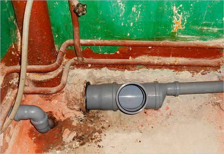 Замена стояка канализации в квартире: рекомендации по монтажу и демонтажу