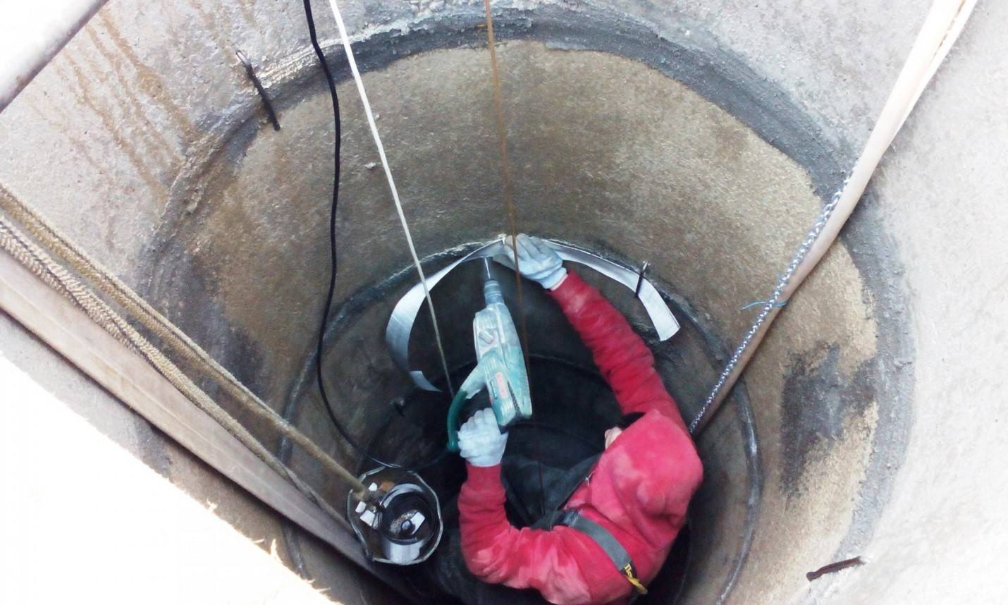 Возведение своими руками колодца из бетонных колец: особенности монтажа конструкции