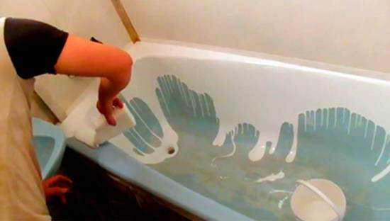 Технология восстановления эмалированного покрытия ванны при помощи жидкого акрила |