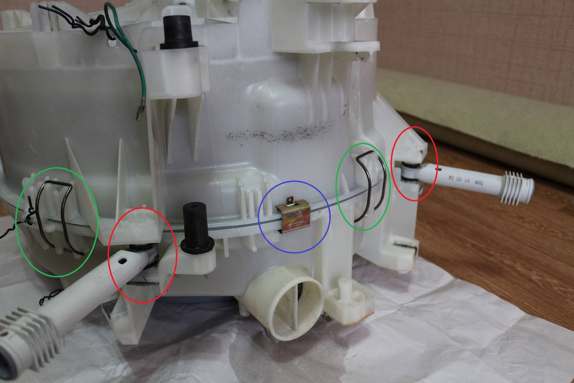 Ремонт амортизатора стиральной машины: диагностика неисправностей и замена своими руками