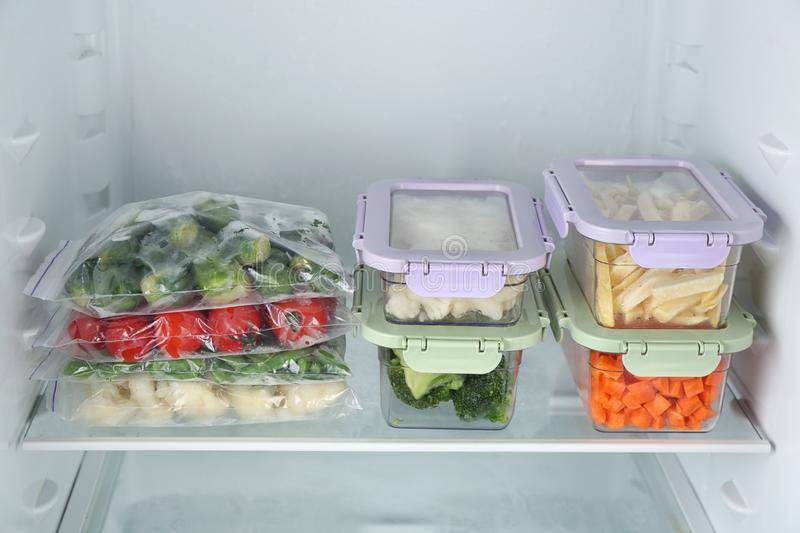 Почему холодильник перемораживает, и как вернуть его к нормальной работе?